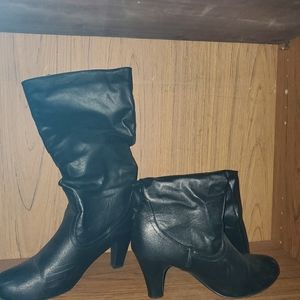 Faux leather boot heel